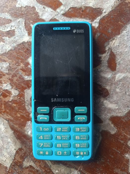 Телефон Samsung SM-B350E