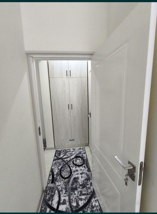 Rohat metro yonida joylashgan kvartira ijaraga beriladi srochna