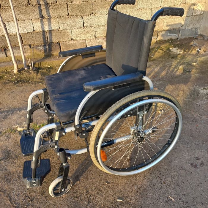 Инвалидная коляска