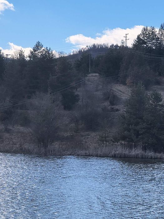 Продавам парцел 3 дк