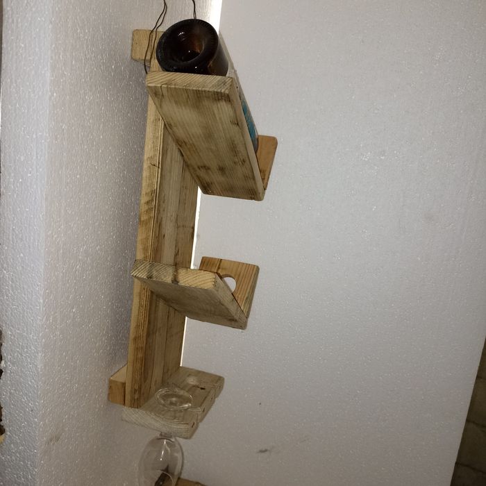 Suport sticle vin rustic artizanal