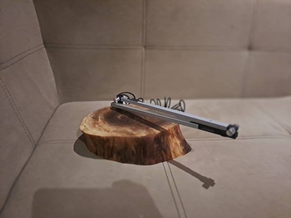 Лампа с фрезирана чамова основа и лампа с  орехова шайба .