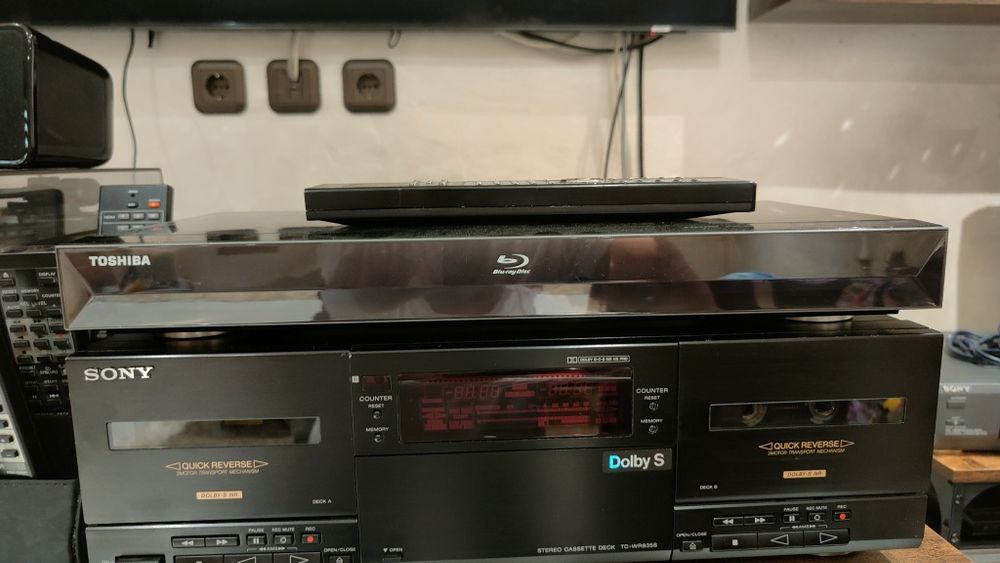 Blu-ray Toshiba cu telecomanda