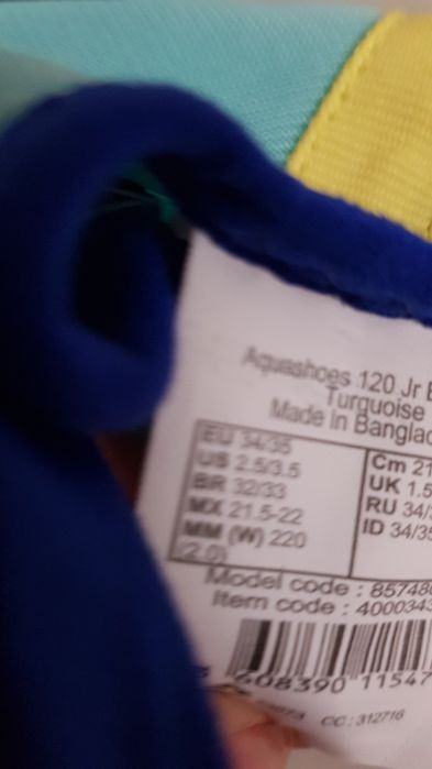 Vand expadrile de baieti marimea 34/35 , de culoare bleomarin.Decathlo