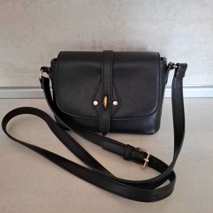 Carrera оригинална дамска чанта с дълга дръжка за през рамо