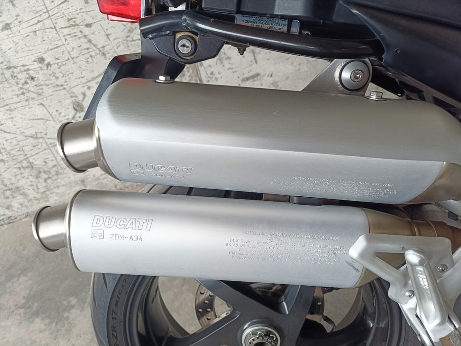 Ducati Monster S2R 800 –  jante Marchesini, sunet Ducati autentic