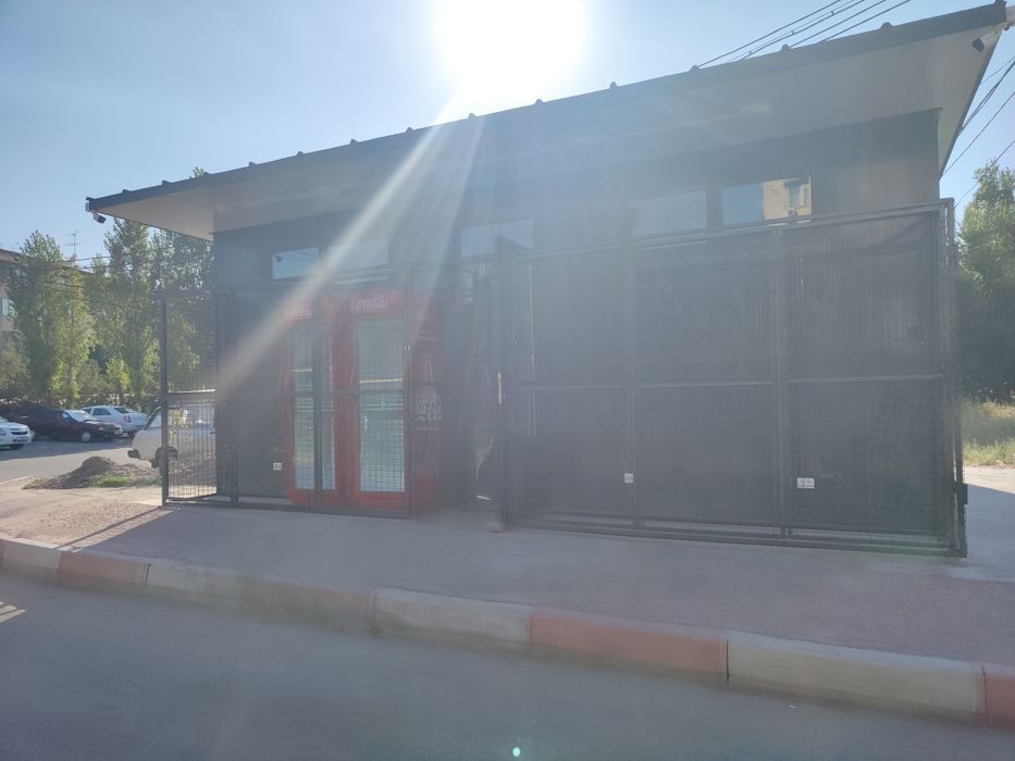 Panel sendvichdan yasalgan dukon sotiladi