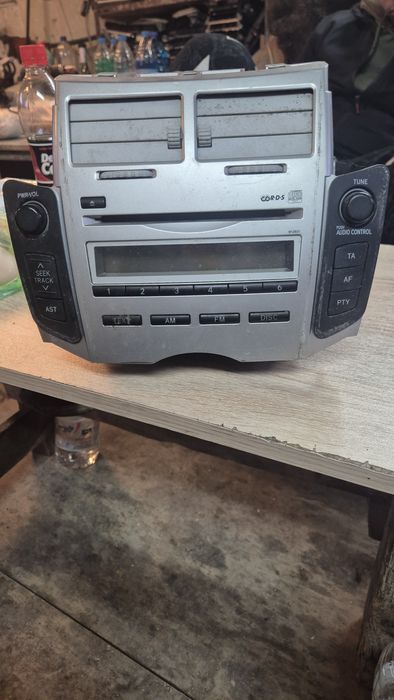 Оригинален CD Player ,Радио Стерео,MP3 за Тойота Ярис 2007-2010г
