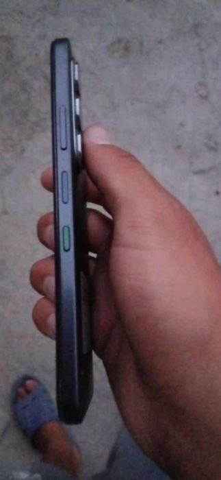 Infinix hote 60 8+8/256
