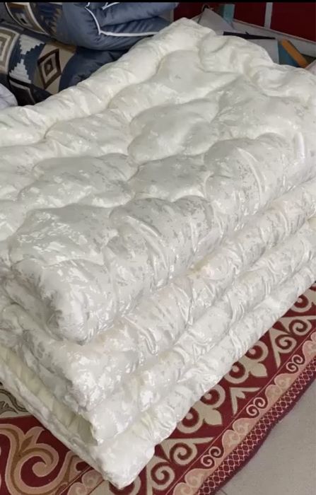 Қыз жасауы жаңа көрпешелер(одеяло)