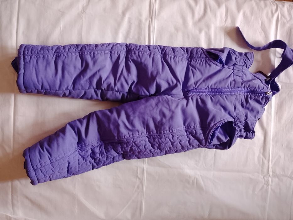 Отдам бесплатно детские вещи