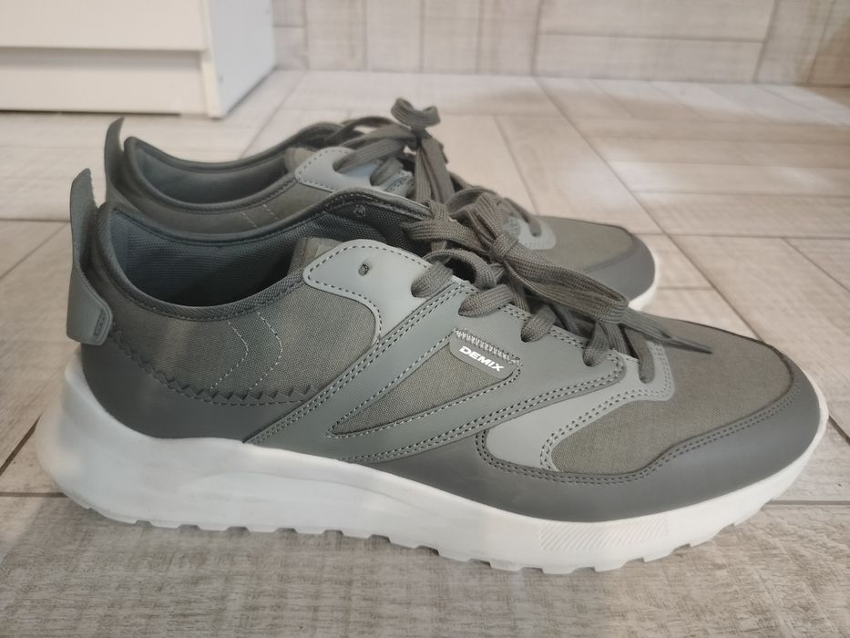 Красовки демих новые