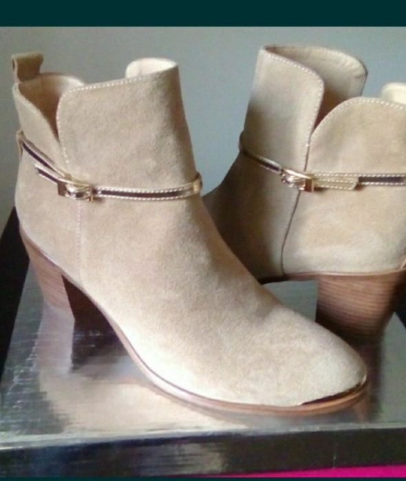 Ghete dama GB Martin,autentice,piele intoarsa naturala,superbe 39