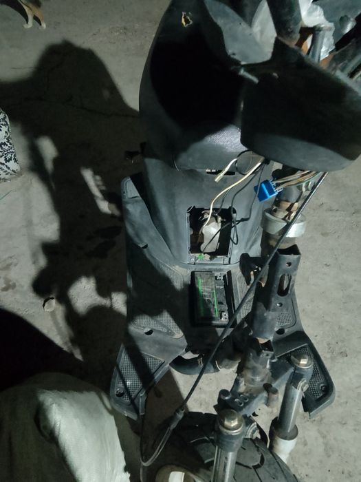 Продам скутер в среднем состоянии