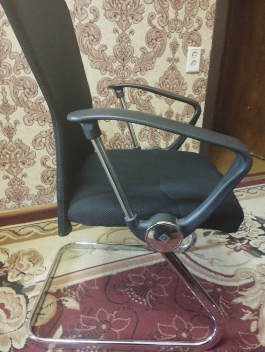 Офисный компьютерный Стул