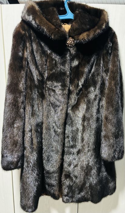 Продам натуральную норковую шубу в идеальном состоянии