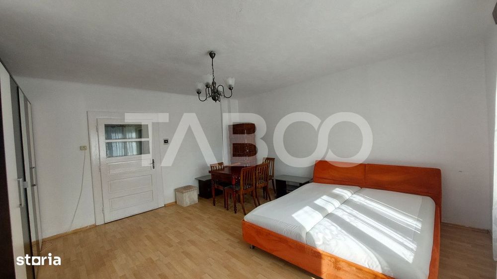 Apartament la casa de vanzare 2 camere curte 140 mp zona Turnisor — fotografia 3