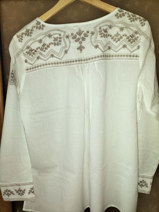 ie pentru damă mărime 42