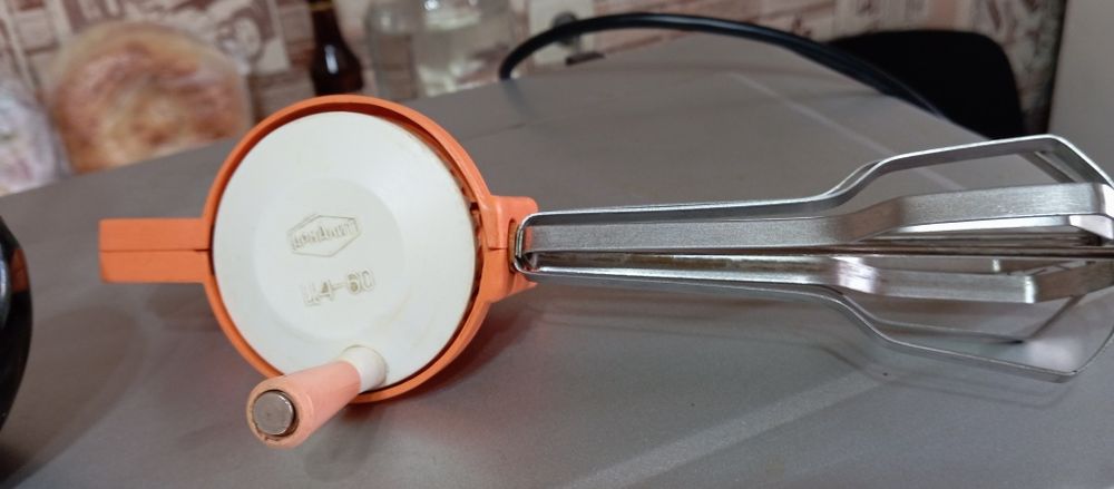 Бальзамница ссср, миксер ручной ссср