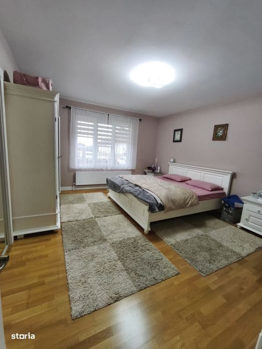 Casa in stil american, 120mp, 2450mp teren, Radauti