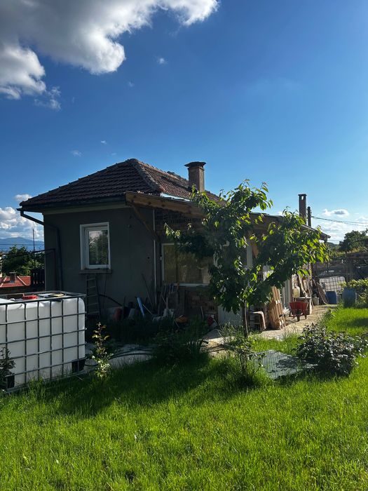 Къща в с. Хирево