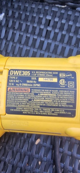 fierastrau sabie dewalt la 110v.