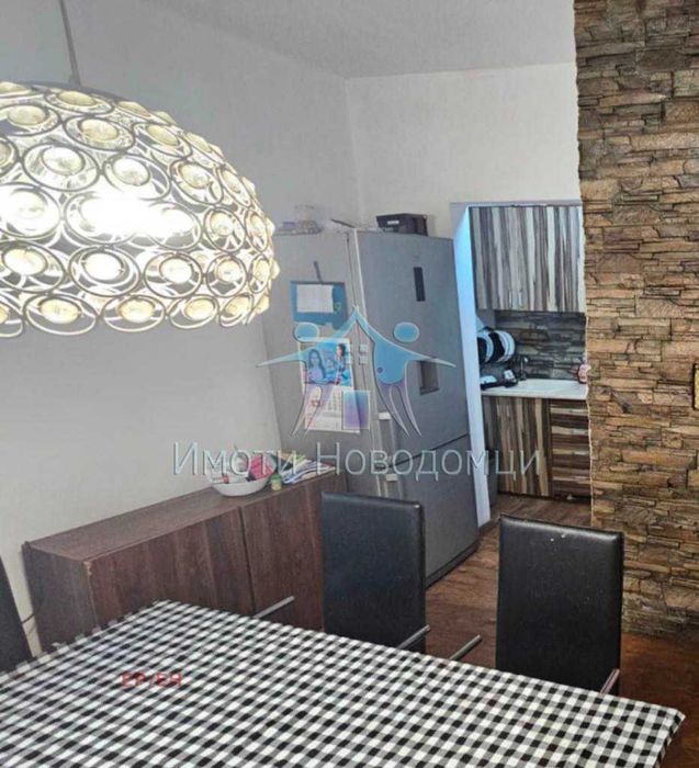 Етаж от къща, Шумен, Център