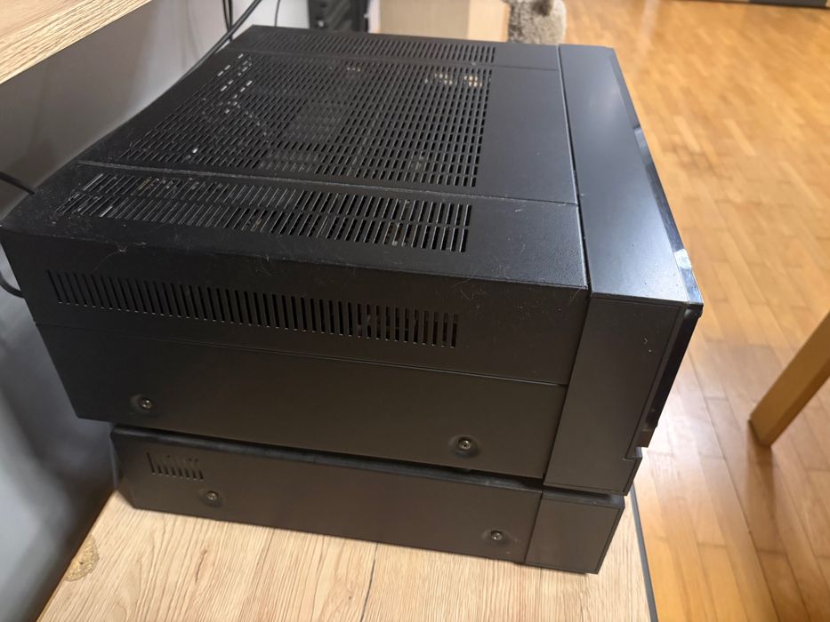 Предусилвател и усилвател Onkyo P 3030 и M 5030