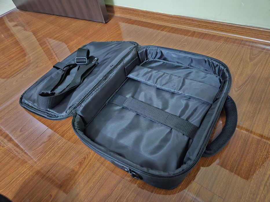 Geanta laptop/Universala