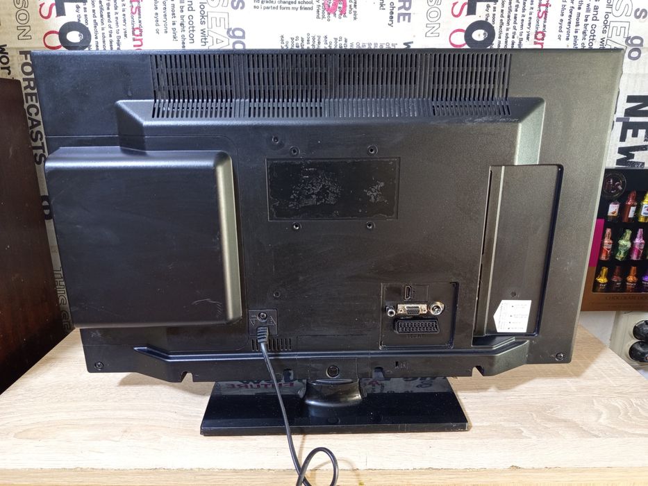 Телевизор LCD"Telefunken"23"с вграден ДВД плейър