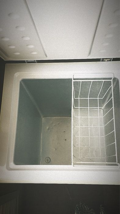 Морозильник Midea