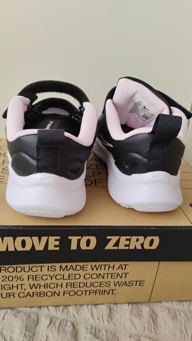 Детски маратонки nike  26
