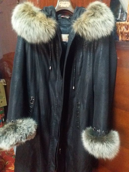 Продам красивое пальто