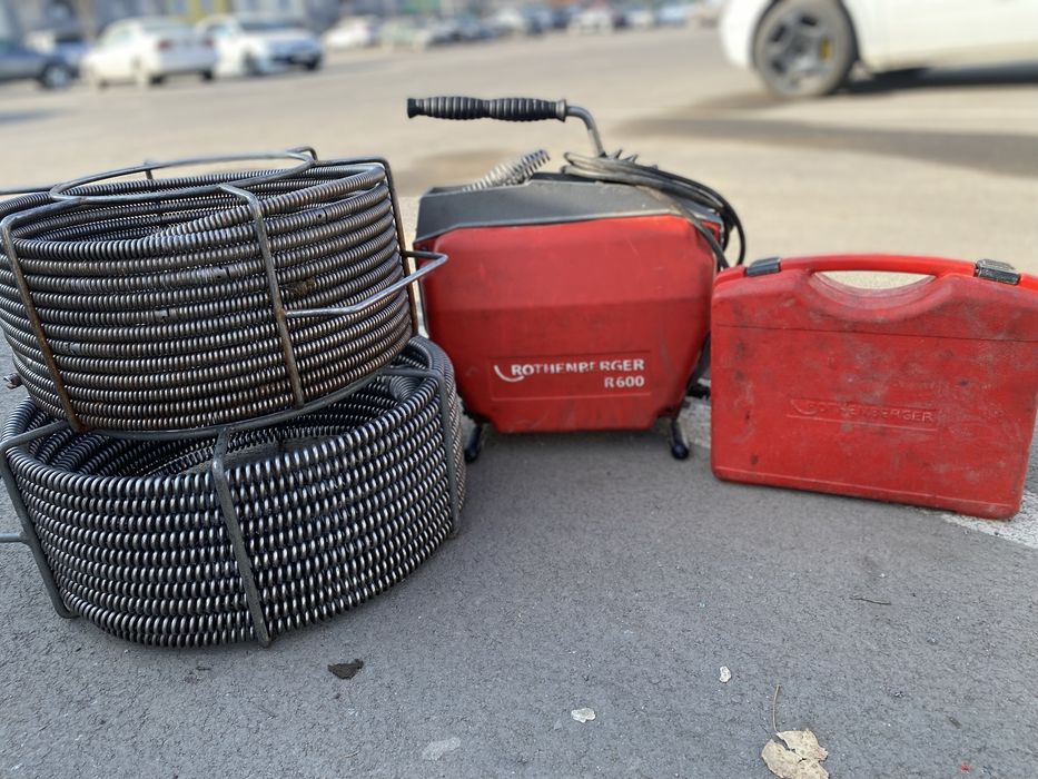 Сантехник КРУГЛОСУТОЧНО  Прочистка труб Очистка труб