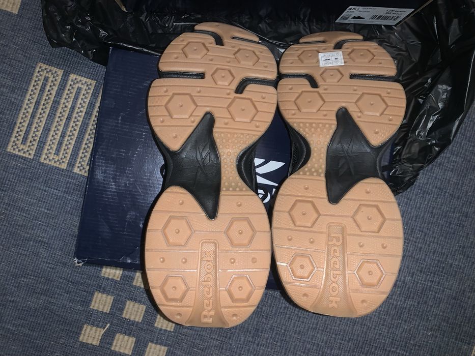 Обувки Reebok 45,5
