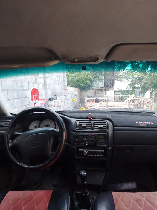 Опель вектра 1990