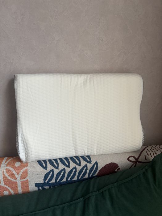 Ортопедическая подушка Memory Foam