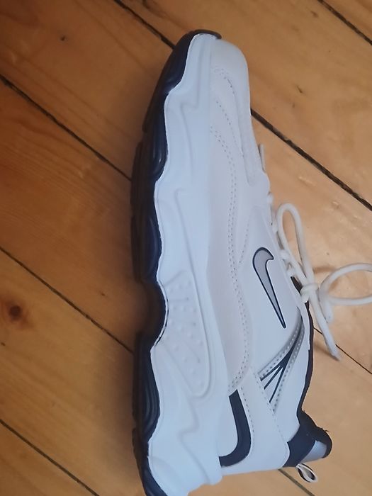 Маратонки NIKE Намаление