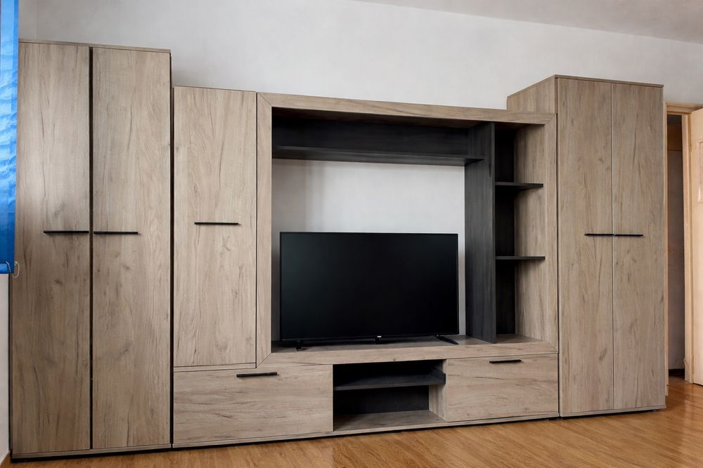 Mobila living + 2 dulapuri