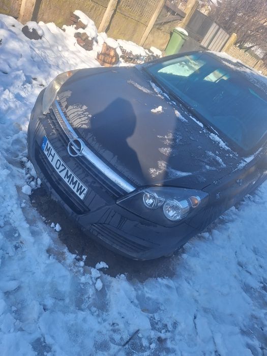 Vând Opel astra h