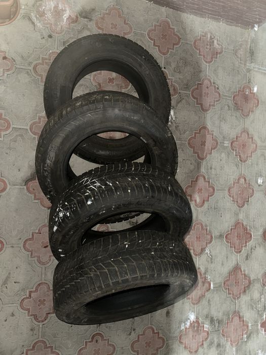 Шины комплек 4 штуки