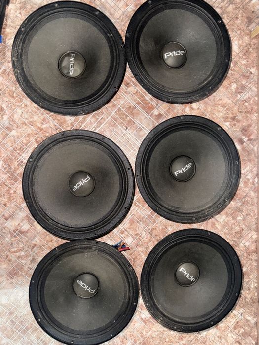 Продам готовый комплект автозвука фронт