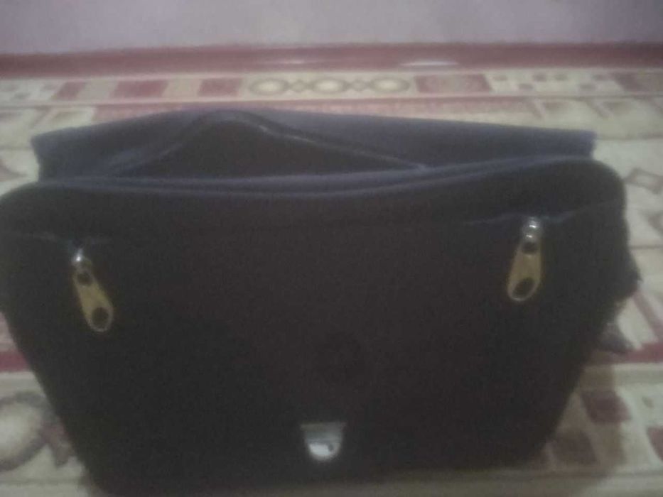 Продам сумку для учебы