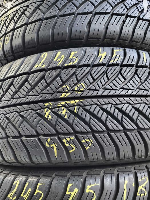 Set 4 anvelope M+S iarna 245 45 18 Goodyear Runflat dot 2021-2022