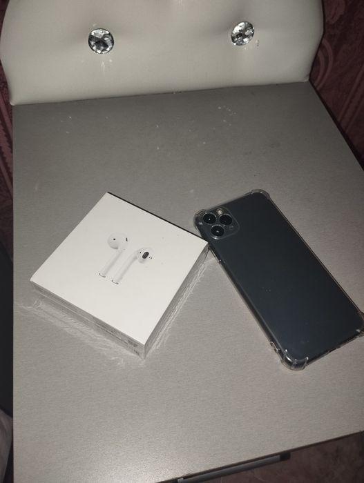 Айфон 11 Pro Max 256gb + air pods