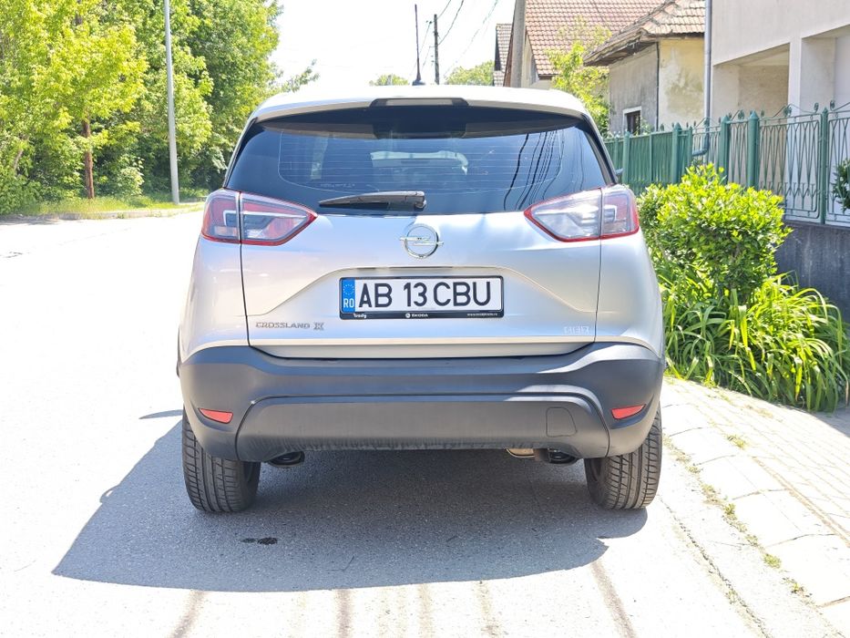 Opel Crossland X 2019 benzină, 8.000 € — imagine 4