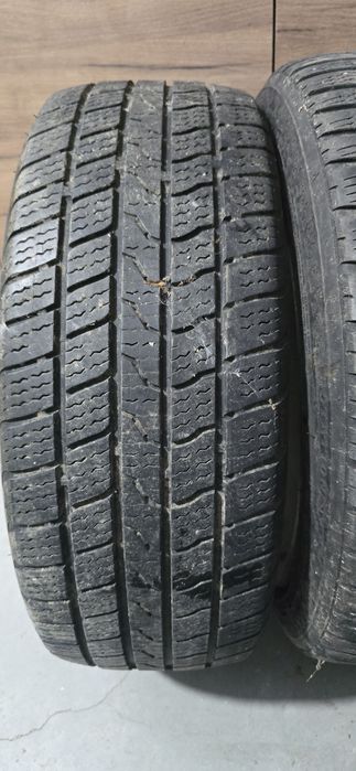 Anvelope de iarna 205 45 17