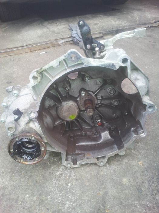 Скоростна кутия за шкода фабия 1.4