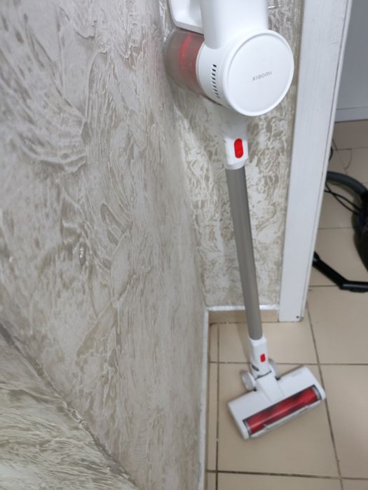 Продам пылесос Xiaomi