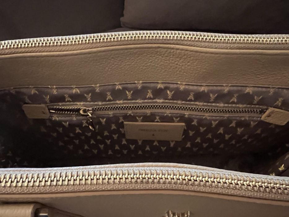 Оригинална дамска чанта Patrizia Pepe